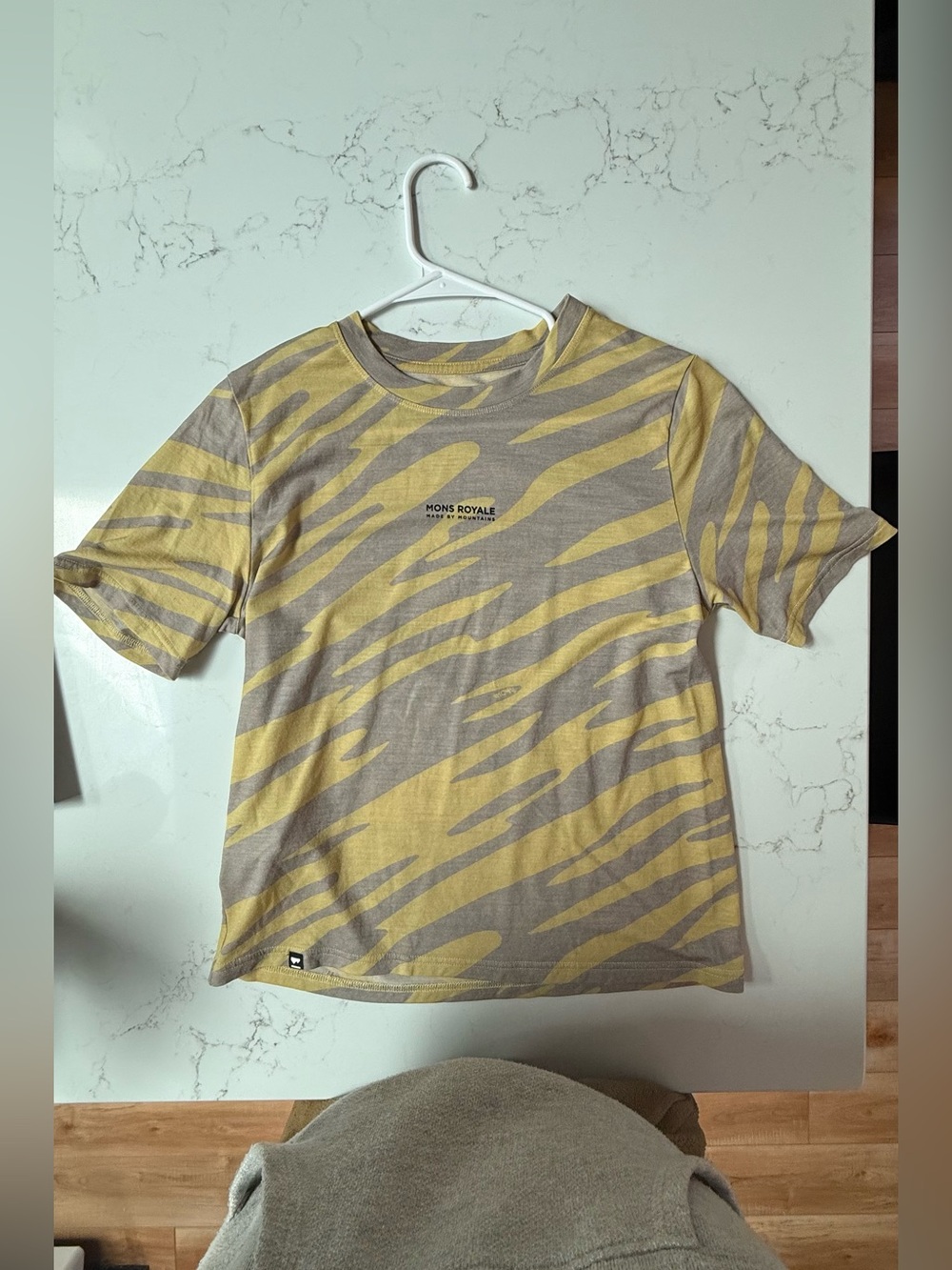 Mons Royale merino wool T-shirt women’s medium